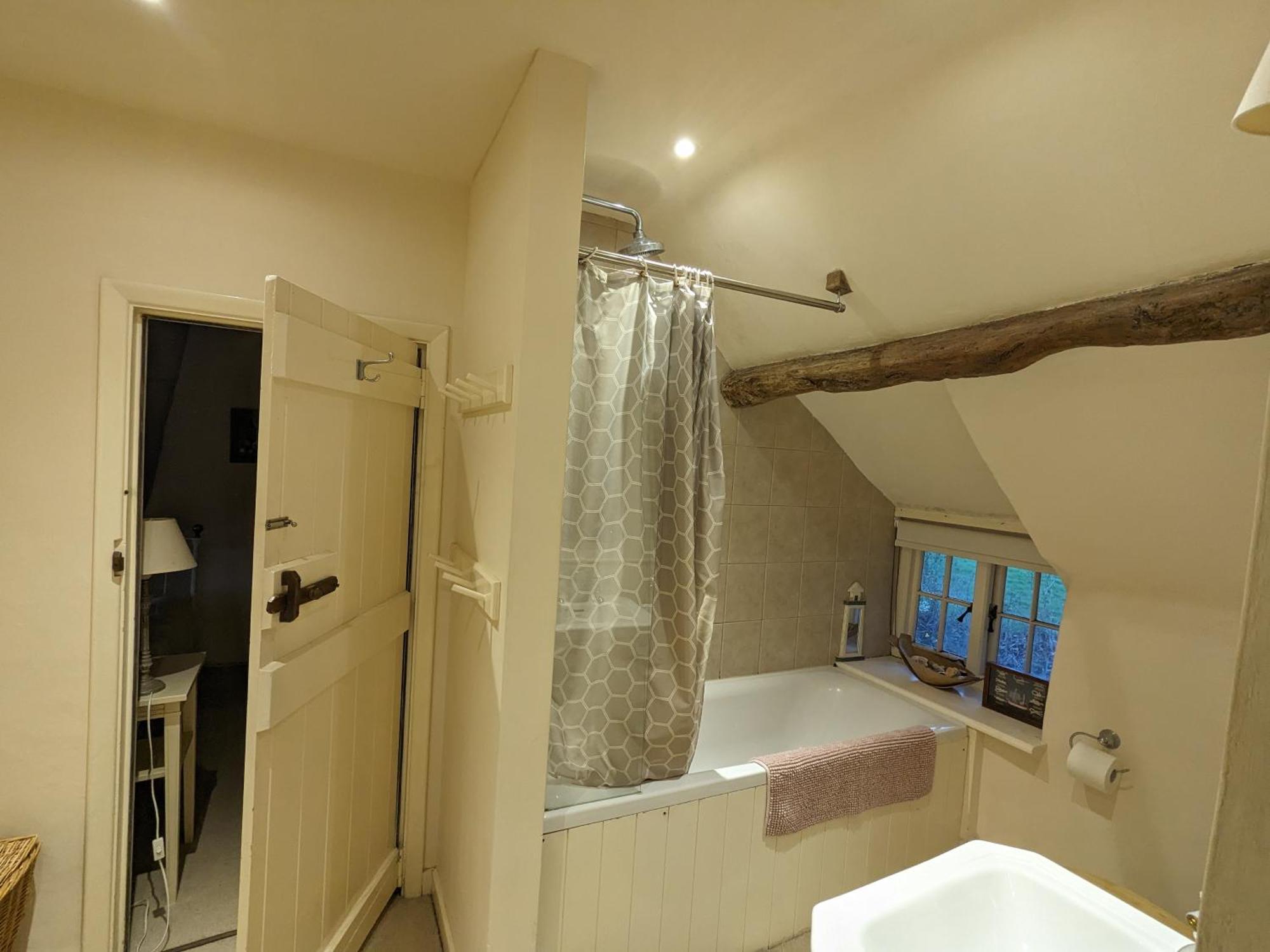 Afton Thatch: Beautiful Thatched Family Cottage Freshwater Luaran gambar